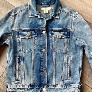 H&M L.O.G.G. Western Jean Jacket with Embroidery on Back Timeless Essential Sz 6